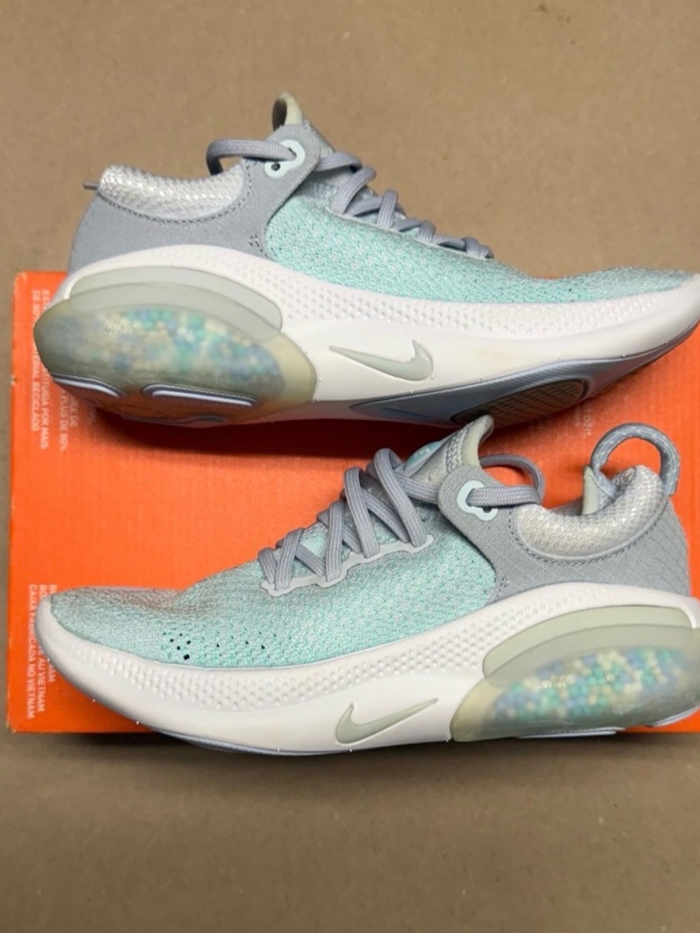 Nike Joyride Run Flyknit Teal Tint women’s running shoes size 5 NEW!